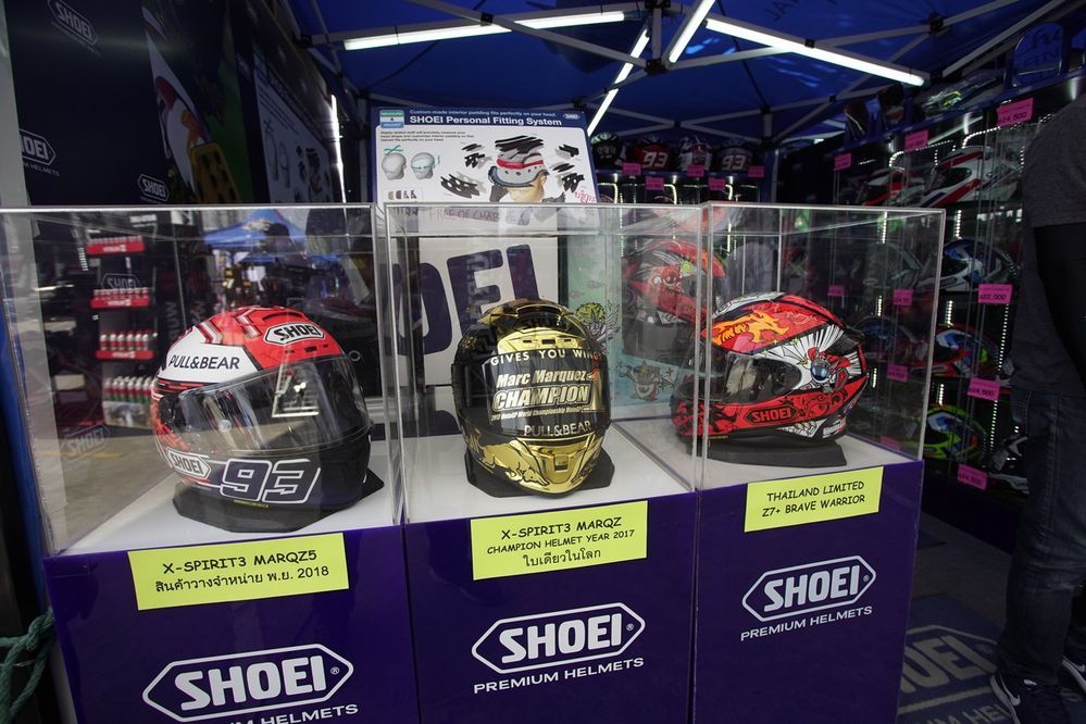 ไขข้อข้องใจ หมวกกันน็อค Shoei X-14 ดีกว่า X-Spirit 3 จริงหรือไม่ ?!?