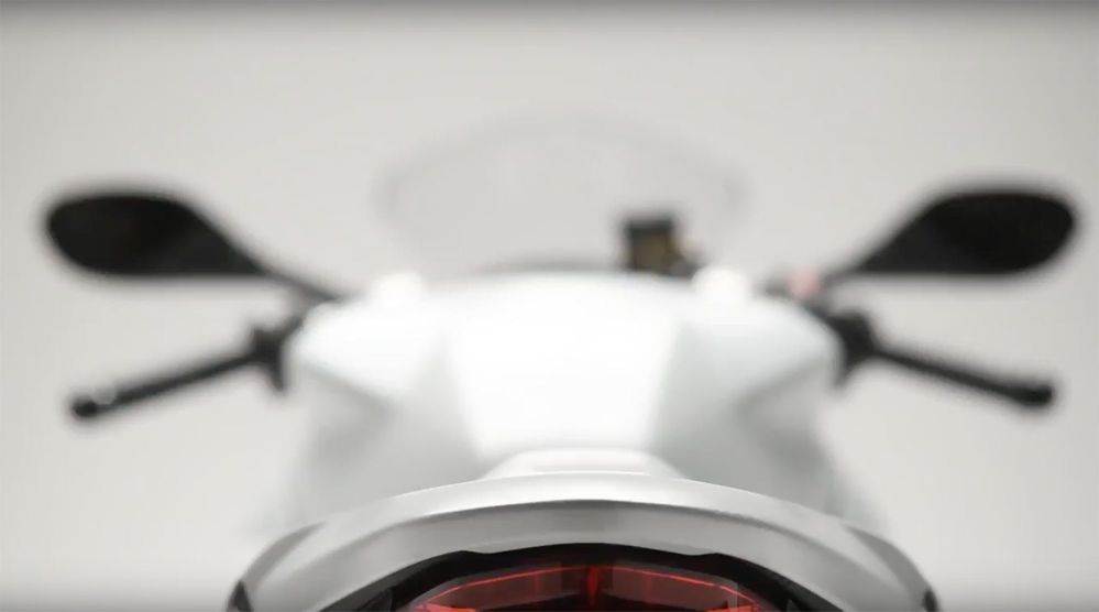 ทีเซอร์ Ducati 939SuperSport สปอร์ตไบค์คันใหม่สายเลือดอิตาลี