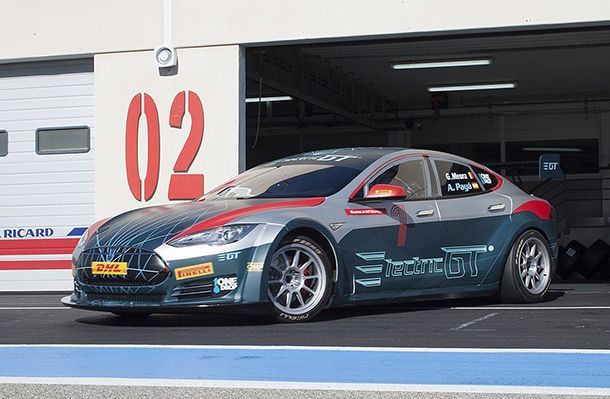 รถแข่งตัวโหด Tesla Model S P100D เร่ง 0-100 กม.ต่อชม. ใน 2.0 วินาที