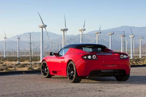 Tesla Roadster สปอร์ตไฟฟ้า เริ่มภารกิจทัวร์ 3,000 กิโลเมตร ทั่วออสเตรเลียตะวันออก