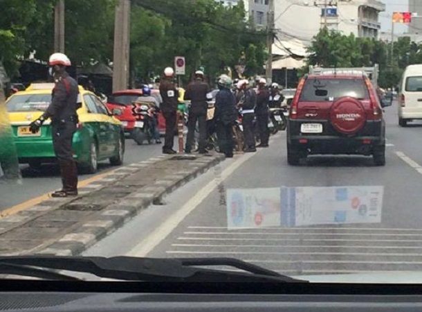 จากการเปิดให้ทดลองใช้สะพานข้ามแยกรัชโยธินกลายเป็นบุฟเฟต์ใบสั่งแบบไม่ทันตั้งตัว