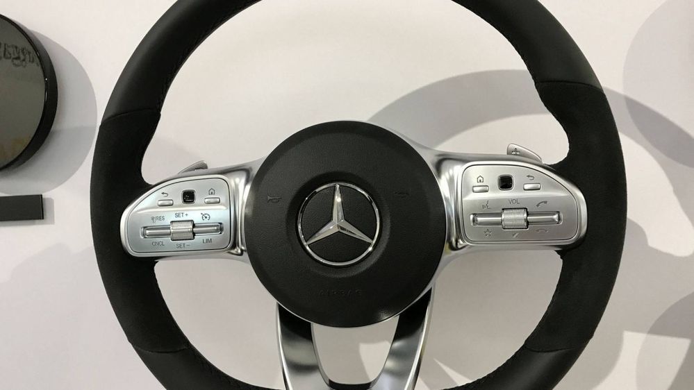 ชมภาพการออกแบบ พวงมาลัยใหม่ทั้ง 3 สไตล์ ของ Mercedes-Benz A-Class รุ่นใหม่ในอนาคต