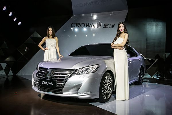 เปิดตัว Toyota Crown รุ่นปรับโฉมครั้งแรกในโลกที่เมืองจีน