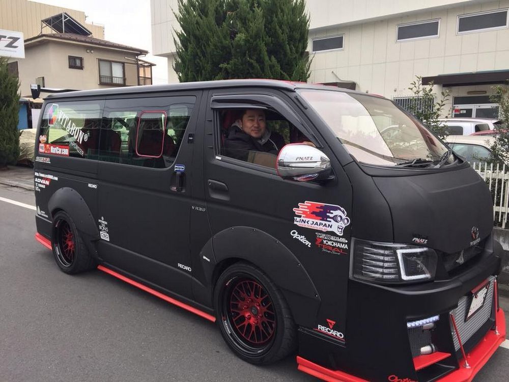 เอาเครื่อง R35 มาใส่ Toyota Hiace ยังได้อีก