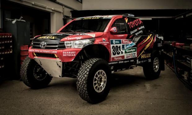 Toyota เปิดตัว Hilux Evo กระบะตัวแข่งดาการ์