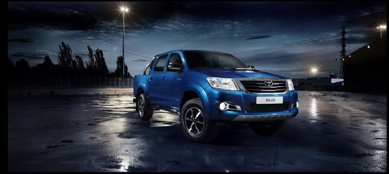 Toyota Hilux Invincible กระบะ Hilux เหนือคู่แข่ง