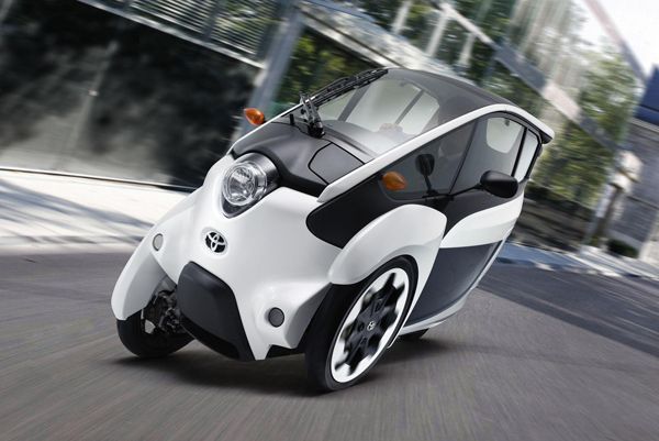 Toyota เตรียมทดสอบรถต้นแบบ “i-Road” บนถนนใจกลางกรุงโตเกียว