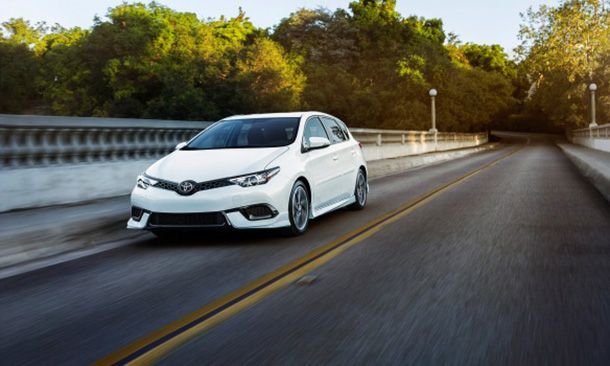 ผู้บริหาร Toyota พยากรณ์แบรนด์รถยนต์กระแสหลักจะไม่มีที่ยืนในอนาคต
