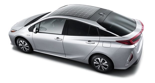Toyota Prius มาพร้อมแผงโซลาร์เซลส์บนหลังคาในบางประเทศ