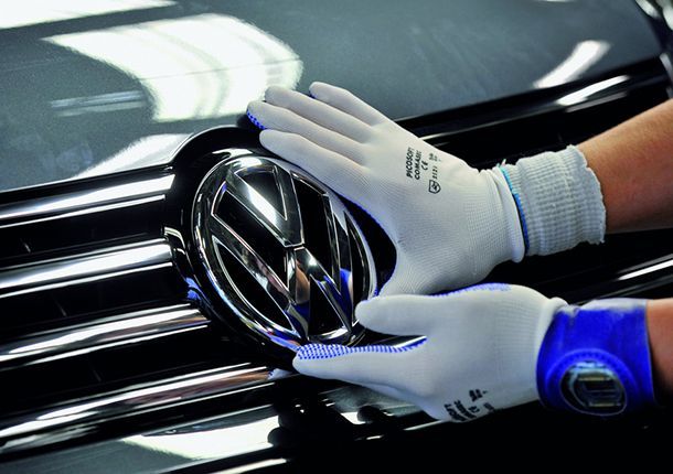 Volkswagen Group ประกาศเลย์ออฟพนักงาน 30,000 คน