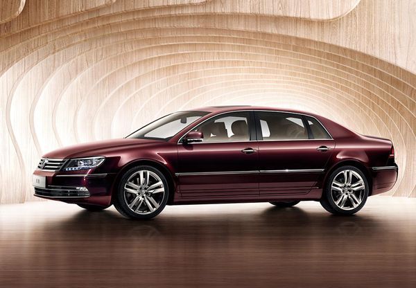 Volkswagen Phaeton ปรับเล็กๆ บุกตลาดเมืองจีน