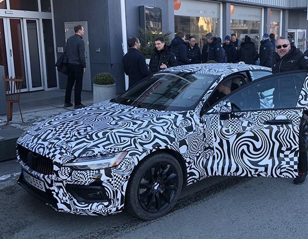 ซีอีโอ Volvo ทวีตภาพแรก 2019 S60 ซีดานรุ่นใหม่ล่าสุด