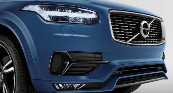 Volvo เผยความคืบหน้าขึ้นสายการผลิต XC40 ครอสโอเวอร์รุ่นเล็ก