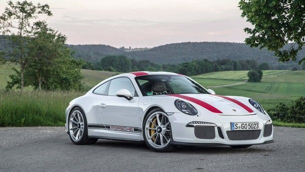 Porsche 911 R สปอร์ตคาร์ซีรีส์พิเศษที่แรงทั้งสมรรถนะและค่าตัว กับราคาเริ่มต้นที่ 7 แสนเหรียญ หรือราวๆ 25 ล้านบาท