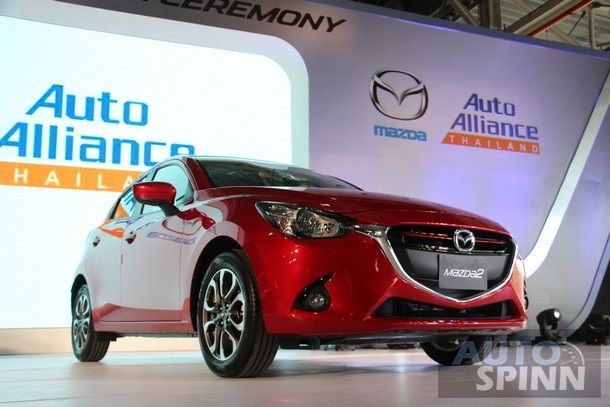 ชมภาพ 2014 Mazda2 Eco Car (มาสด้า2 อีโคคาร์) คันแรกของ เฟส 2 เปิดตัวแล้ววันนี้ที่โรงงาน AAT