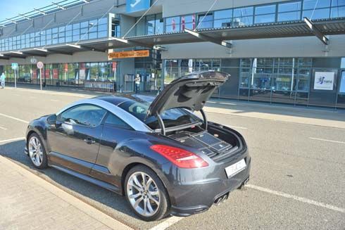 ยังรวยไม่พอ! Peugeot เปิดขายชุดแอคเซสเซอรี่ สำหรับ RCZ Sports Coupe