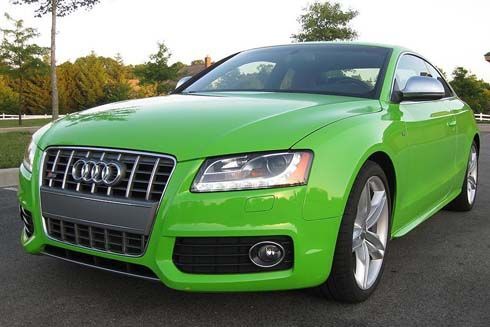 ดูดีแบบเขียวๆ! Audi S5 Coupe รุ่นปี 2009 สีเขียว Porsche Lime Green ประกาศขายที่ Ebay