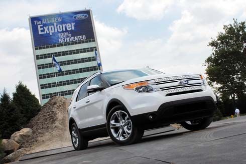ภาพชุดใหม่ Ford Explorer SUV ใหญ่ รุ่นปี 2011 พร้อม Video แสดงเทคโนโลยีใหม่ล่าสุด