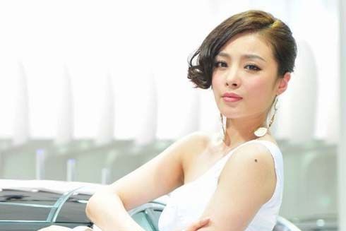 พาชมความสวยพริตตี้สาวแดนมังกร ที่งาน Auto Shanghai 2011 ประเดิม 83 ภาพ