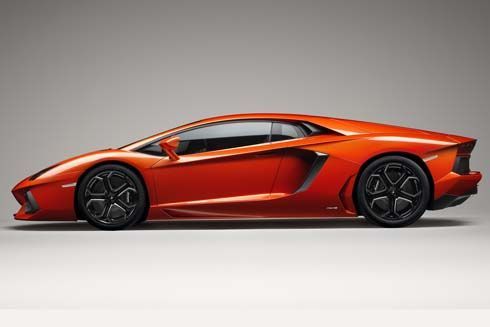 เปิดตัว Lamborghini Aventador LP700-4 กระทิงเปลี่ยวตัวใหม่ เฉลยราคาใน 3 ทวีป