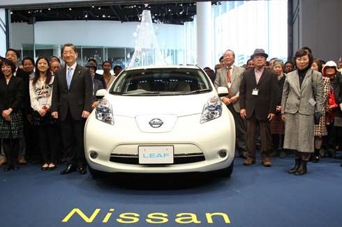 Nissan จ่อเปิดตัว LEAF แฮทช์แบ็คไฟฟ้าที่ญี่ปุ่น 20 ธันวาคมนี้ ในราคาพิเศษ 2.984 ล้านเยน
