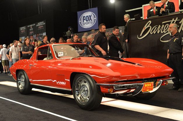 ราคาประมูลสถิติโลก 3.5 ล้าน $ สำหรับ 1967 Chevy Corvette แดงคันนี้
