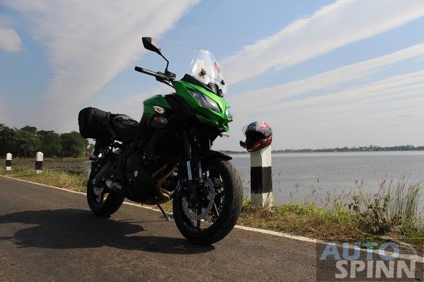 รีวิว 2015 Kawasaki Versys 650 ABS ใหม่ ขี่ออกทริป All Roads, One Bike ที่จบได้ในคันเดียว