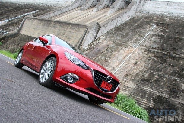 รีวิว Mazda3 (Axela) Skyactiv SP Sports Hatchback รถติดอันดับ WORLD CAR OF THE YEAR 2014