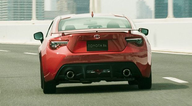 ทดลองขับ Toyota 86 รถสปอร์ตคูเป้ขับหลัง 2+2 ที่นั่ง ที่สนามแข่ง Fuji Speedway