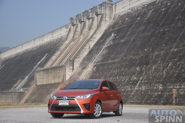 รีวิว Toyota Yaris 2014 “That’s Right” Eco Car คันล่าสุดของเมืองไทย จะใช่ในสไตล์คุณ หรือไม่? แต่ที่รู้ขับดีกว่าที่คิด