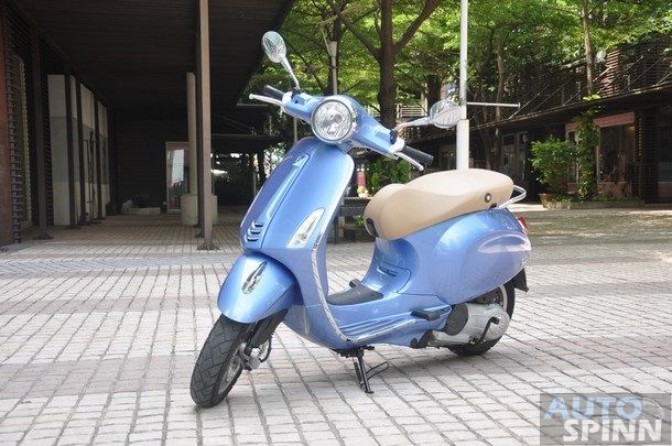 รีวิว Vespa Primavera 150 สกู๊ตเตอร์เวสป้า ที่ปราดเปรียวกระทัดรัด มากับดีไซน์ร่วมสมัย