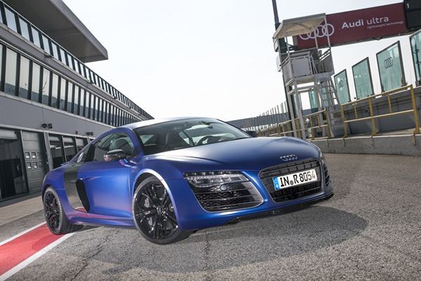 Audi R8 เจนเนอเรชั่นใหม่อาจใช้เครื่องยนต์เล็กลง พ่วงเทอร์โบชาร์จ
