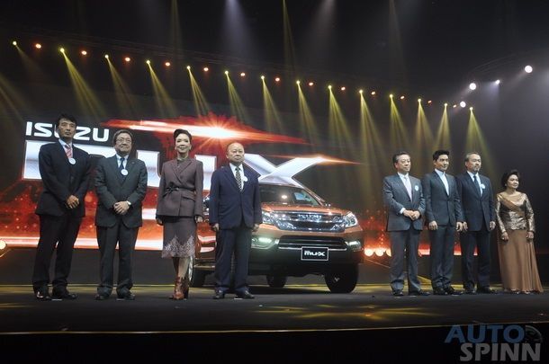 เปิดตัว “Isuzu MU-X” ครั้งแรกในโลกที่ไทย ยนตรกรรมเหนือชั้นสะท้อนเอกสิทธิ์แห่งผู้นำ
