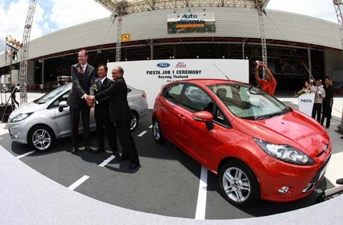 เปิดราคา Ford Fiesta ทั้ง 4 และ 5 ประตู 3 รุ่น Style, Trend และ Sport เริ่มต้นที่ 5.29 แสนบาท