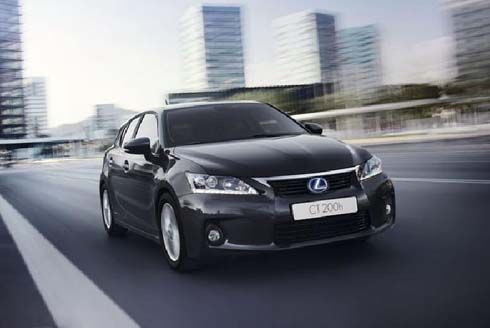 เปิดตัว Lexus CT200h รถไฮบริดแฮทช์แบ็ครุ่นแรกของโลก ในราคาเริ่มต้นที่ 2.19 ล้านบาท