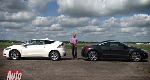 เสือพบสิงห์ Honda CR-Z vs. Peugeot RCZ ขับทดสอบโดย AutoExpress คันไหนคุ้มค่ากว่ากัน?!
