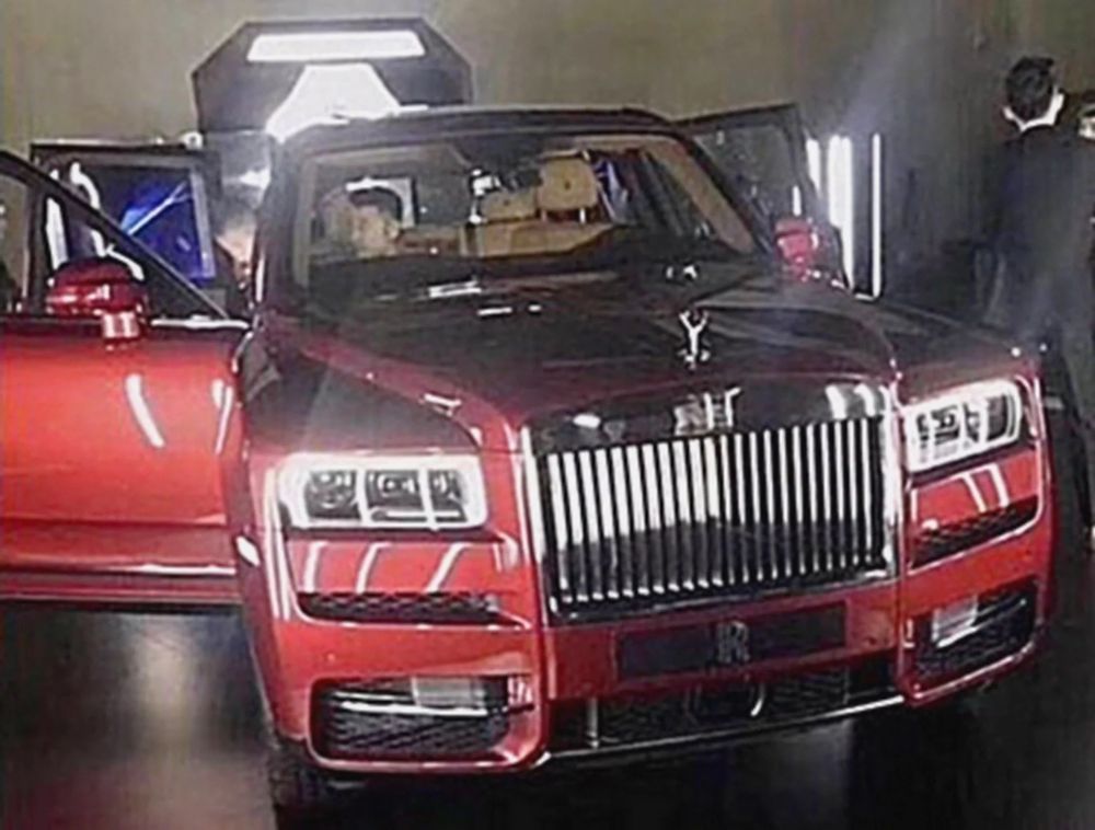 แอบส่อง Rolls-Royce Cullinan ก่อนเปิดตัว