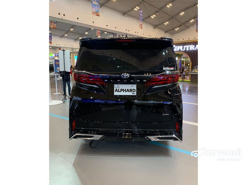2024 Toyota Alphard HEV (Non Premium Color) MPV