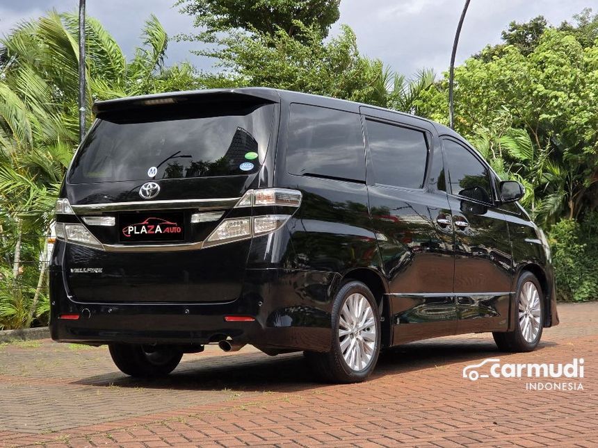 2013 Toyota Vellfire ZG MPV