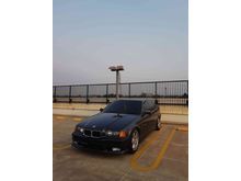 1993 BMW 318i