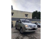 Toyota Kijang Innova G 2004