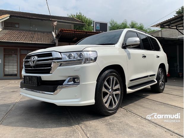 Beli Mobil Toyota Land Cruiser Baru Bekas Kisaran Harga Review 2021 Carmudi Indonesia