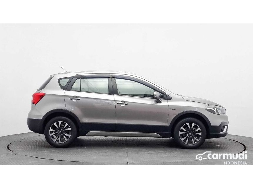 Suzuki SX4 S-Cross 2018 AKK 1.5 in Jawa Barat Automatic Hatchback Grey ...