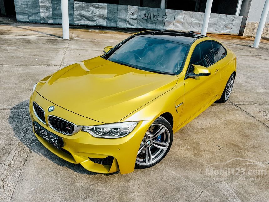 Jual Mobil BMW M4 2014 3.0 di DKI Jakarta Automatic Coupe Kuning Rp 1 ...