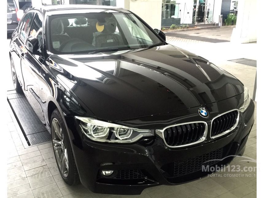 2017 surat jalan baru motor M di 2.0 BMW Jakarta Automatic DKI 2017 Sedan Sport 330i