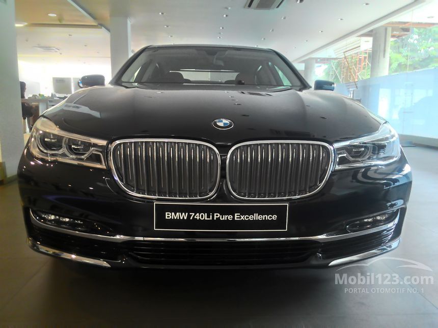 jalan mobil baru surat sementara 3.0 Jakarta Excellence 2017 BMW DKI 740Li di Automatic