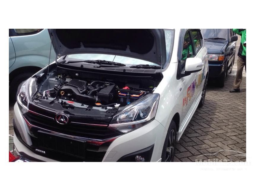 Jual Mobil Daihatsu Ayla 2017 R Deluxe 1.2 di Jawa Barat 