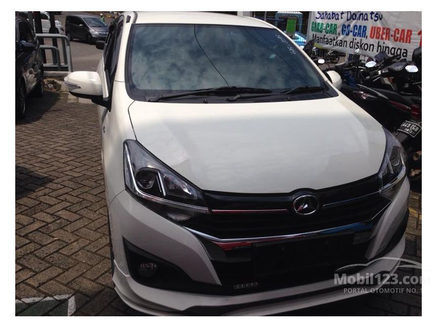 Jual Mobil Daihatsu Ayla 2017 R Deluxe 1.2 di DKI Jakarta 