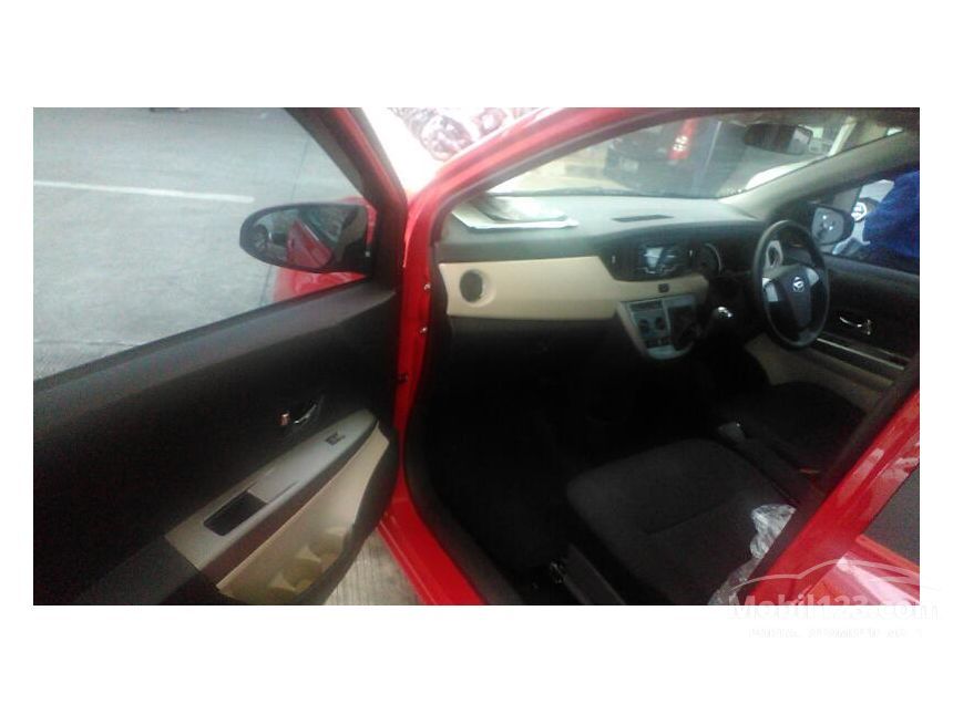 Daihatsu Sigra 2017 R 1.2 di Jawa Barat Manual MPV Merah 