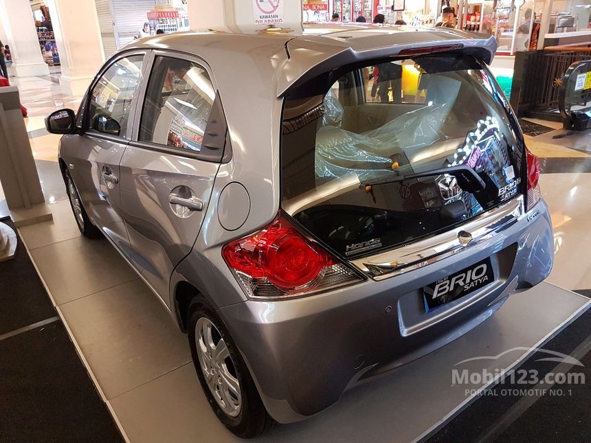 Jual Mobil Honda Brio 2017 Satya E 1.2 di DKI Jakarta 